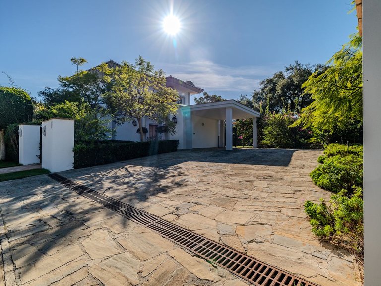 Villa for Sale in San Roque Club, Cadiz 26