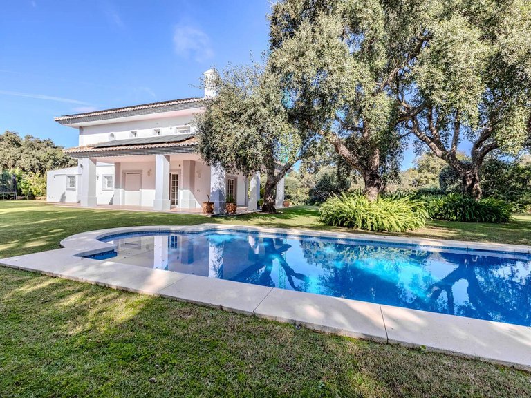 Villa for Sale in San Roque Club, Cadiz 4