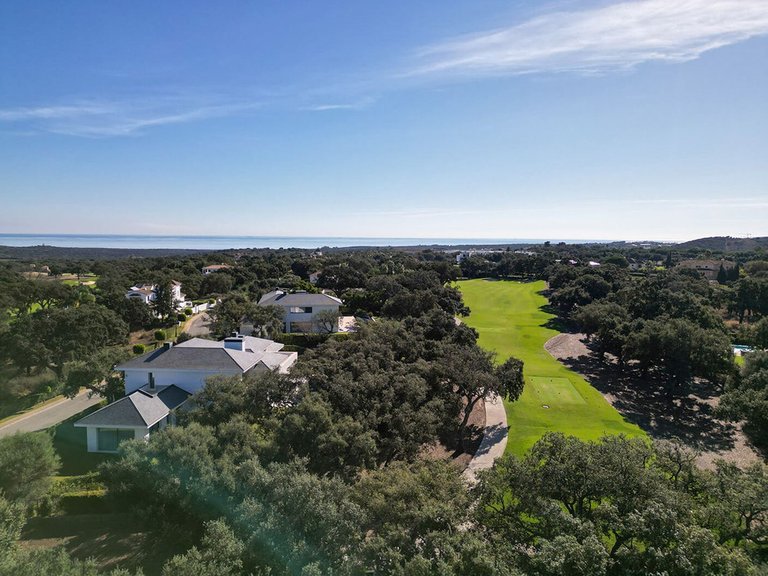 Villa for Sale in San Roque Club, Cadiz 6