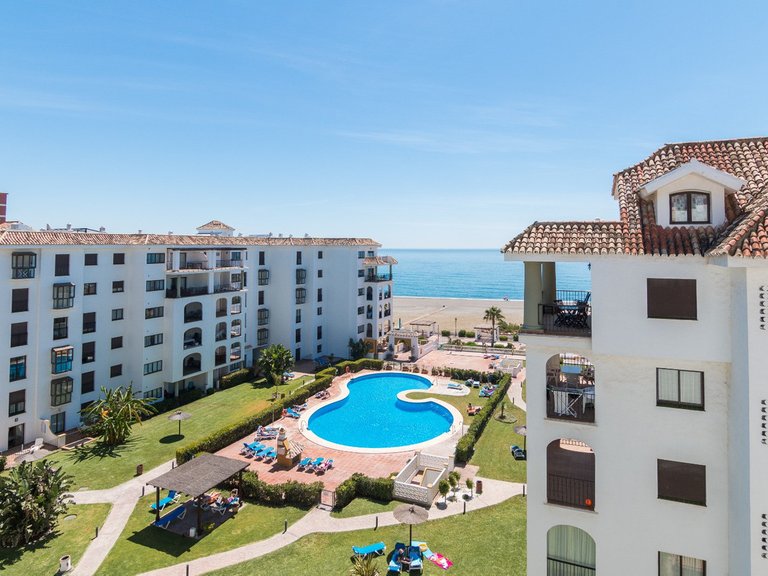 Apartment for Sale in La Duquesa, Malaga 21
