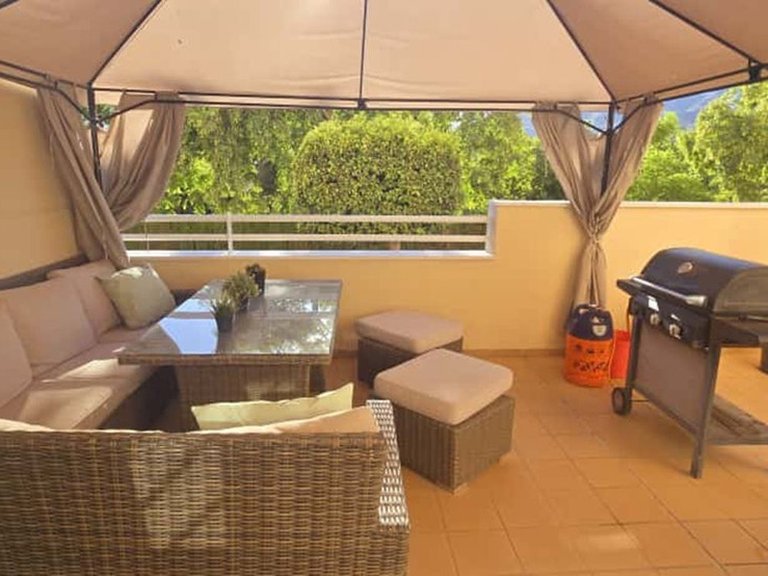 Apartment for Sale in Ciudad Jardín, Malaga 1