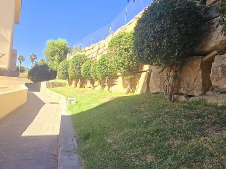 Apartment for Sale in Ciudad Jardín, Malaga 22