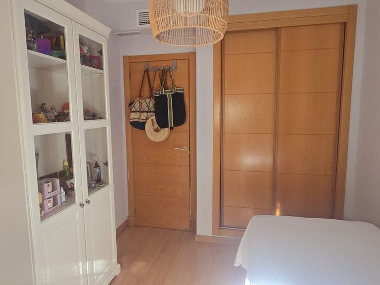 Apartment for Sale in Ciudad Jardín, Malaga 9