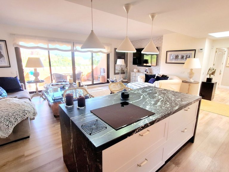 Apartment for Sale in La Duquesa, Malaga 5