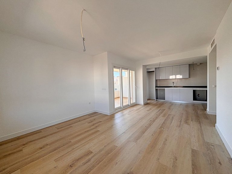 Apartment for Sale in Nueva Andalucía, Malaga 2