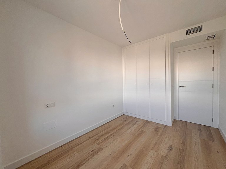 Apartment for Sale in Nueva Andalucía, Malaga 30