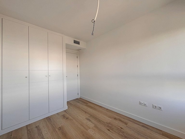 Apartment for Sale in Nueva Andalucía, Malaga 31
