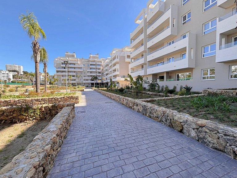 Apartment for Sale in Nueva Andalucía, Malaga 42