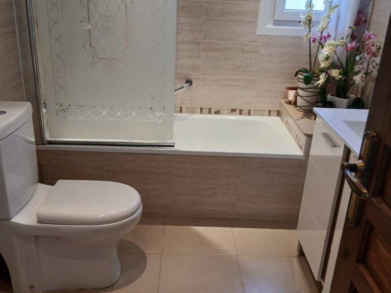 Villa for Sale in El Padron, Malaga 16