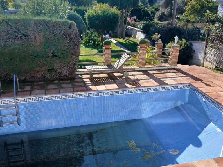 Villa for Sale in El Padron, Malaga 25