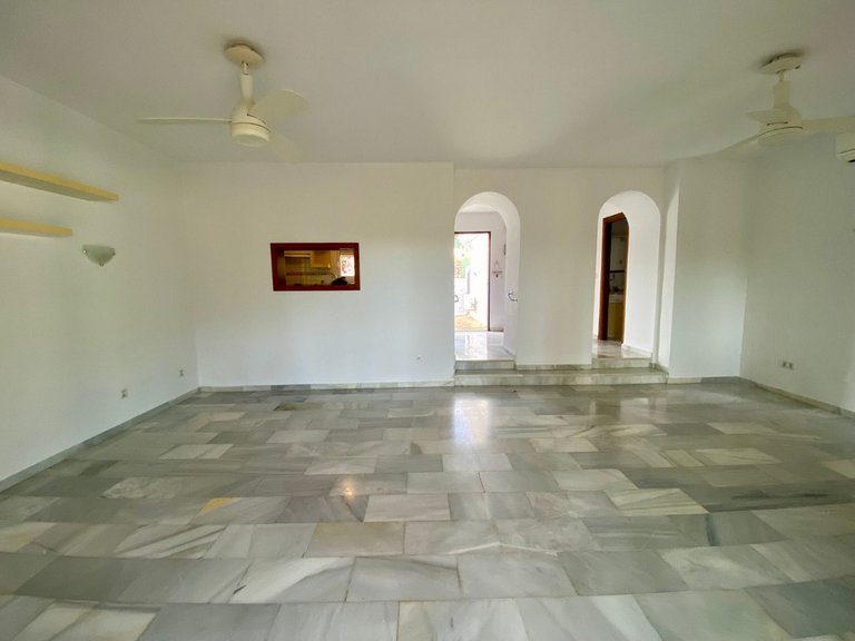 Villa for Sale in El Padron, Malaga 40