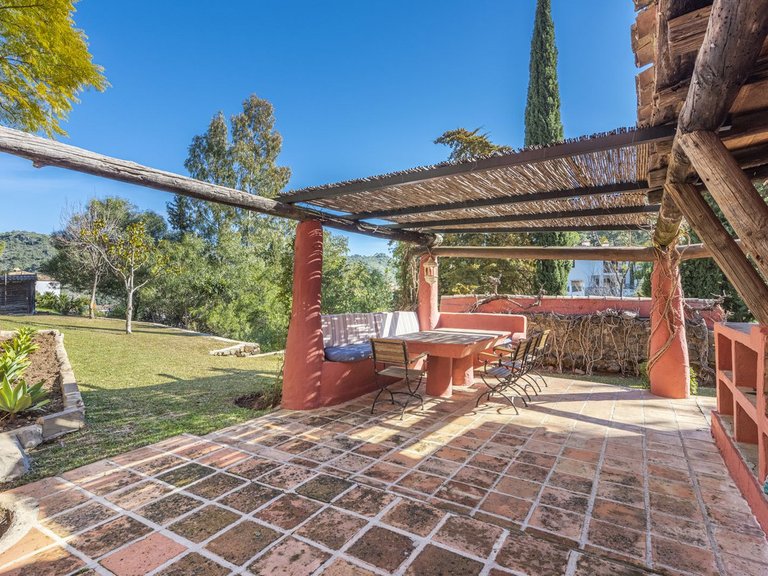 Villa for Sale in Benahavís, Malaga 16