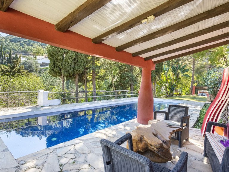 Villa for Sale in Benahavís, Malaga 2