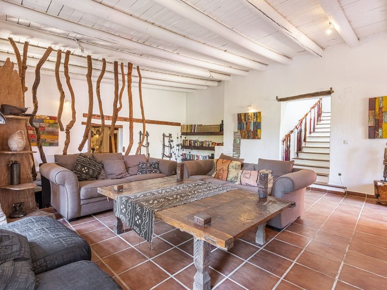 Villa for Sale in Benahavís, Malaga 4