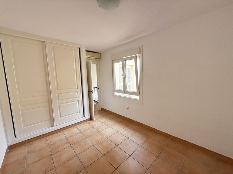 Villa for Sale in Alhaurin Golf, Malaga 10