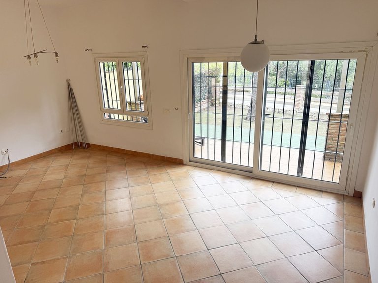 Villa for Sale in Alhaurin Golf, Malaga 7