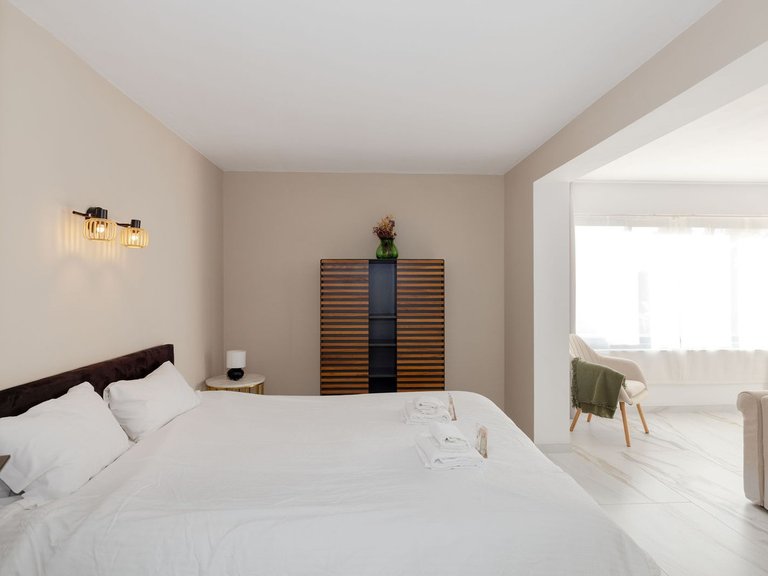 Villa for Sale in Málaga, Malaga 30
