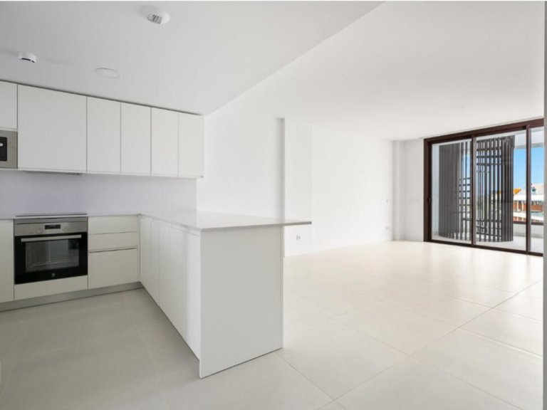 Apartment for Sale in Fuengirola, Malaga 12