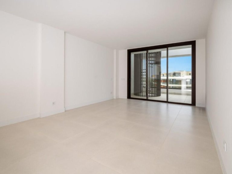 Apartment for Sale in Fuengirola, Malaga 4