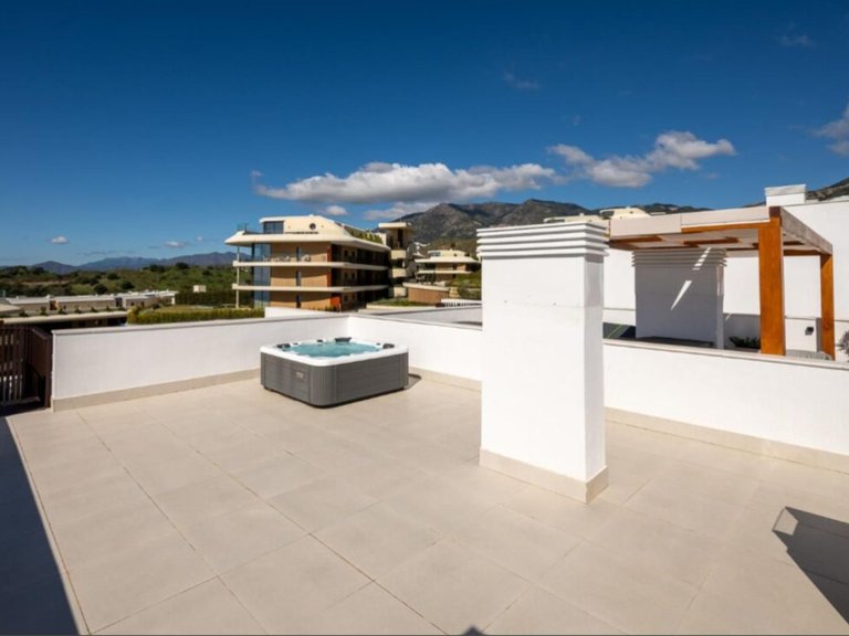 Apartment for Sale in Fuengirola, Malaga 5