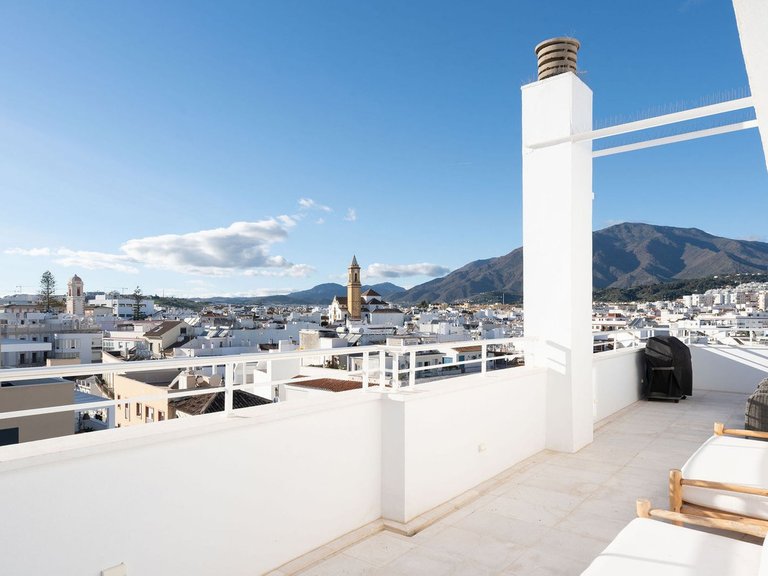 Apartment for Sale in Estepona, Malaga 14