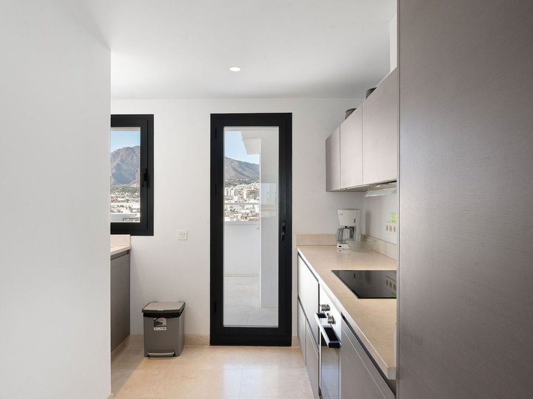 Apartment for Sale in Estepona, Malaga 7