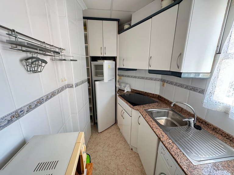 Apartment for Sale in Guardamar Del Segura, Alicante 4