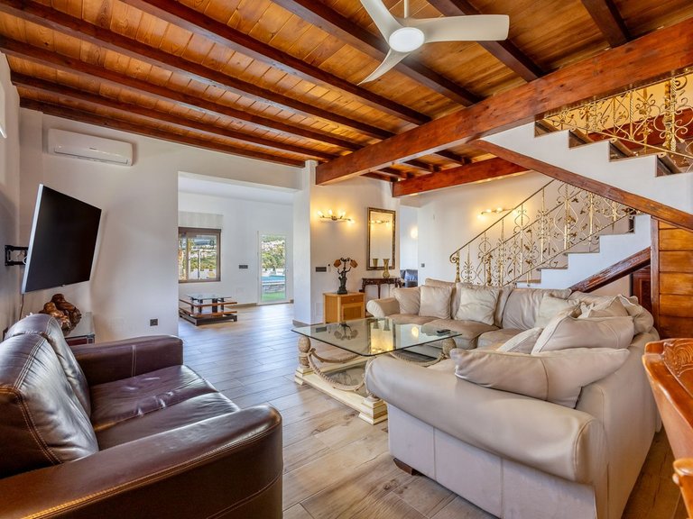 Villa for Sale in Alhaurín El Grande, Malaga 13