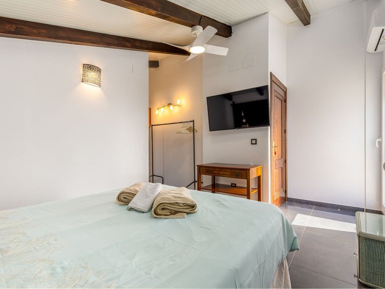 Villa for Sale in Alhaurín El Grande, Malaga 38