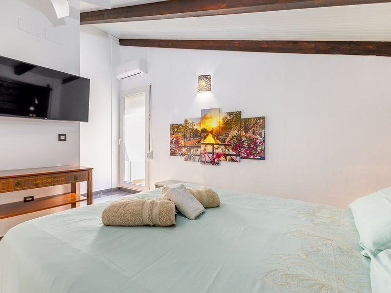 Villa for Sale in Alhaurín El Grande, Malaga 39