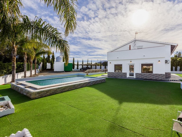Villa for Sale in Alhaurín El Grande, Malaga 5