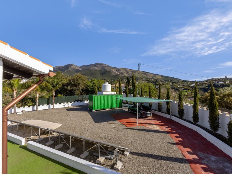Villa for Sale in Alhaurín El Grande, Malaga 50