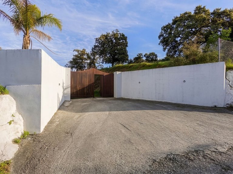 Villa for Sale in Alhaurín El Grande, Malaga 59