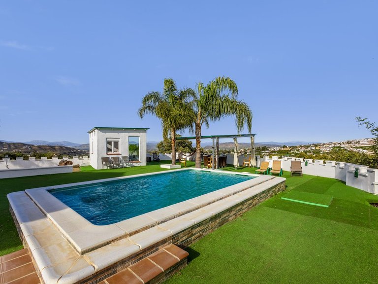 Villa for Sale in Alhaurín El Grande, Malaga 6