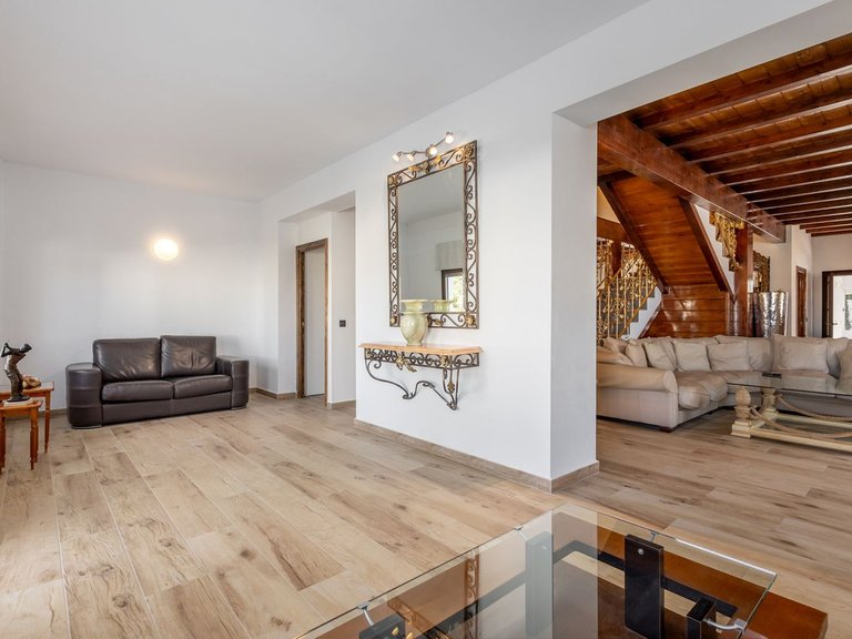 Villa for Sale in Alhaurín El Grande, Malaga 8