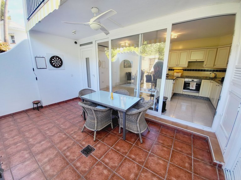 Villa for Sale in Miraflores, Malaga 10