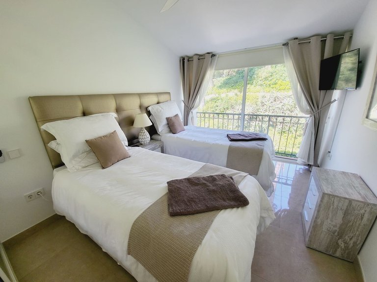 Villa for Sale in Miraflores, Malaga 28