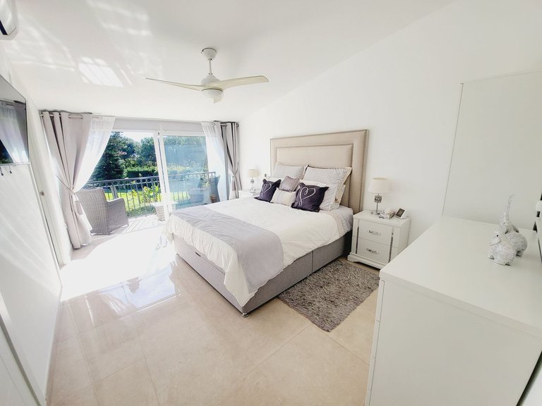 Villa for Sale in Miraflores, Malaga 33