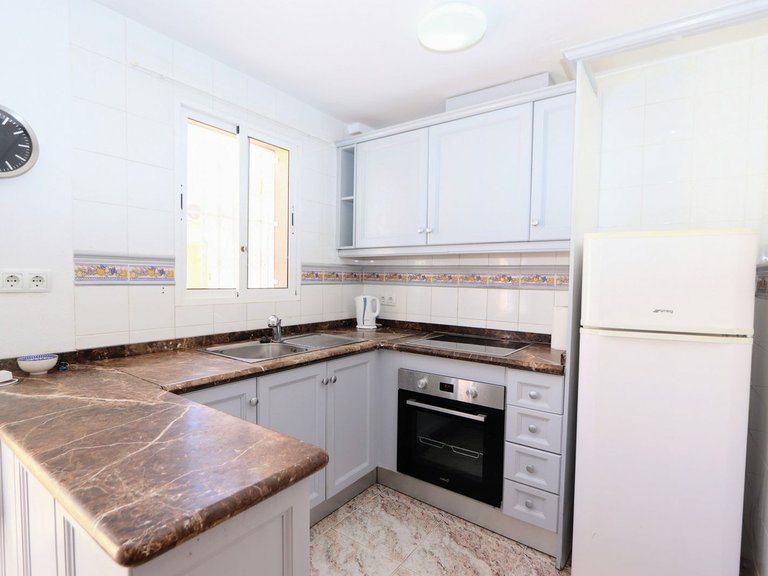 Villa for Sale in Villamartin, Alicante 10
