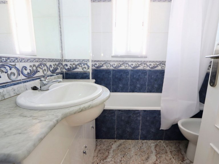 Villa for Sale in Villamartin, Alicante 15