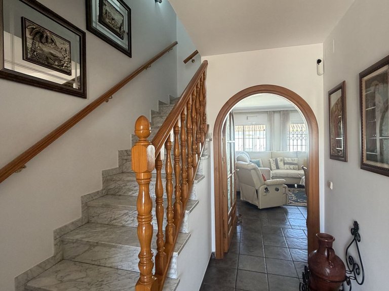 Villa for Sale in Estepona, Malaga 9