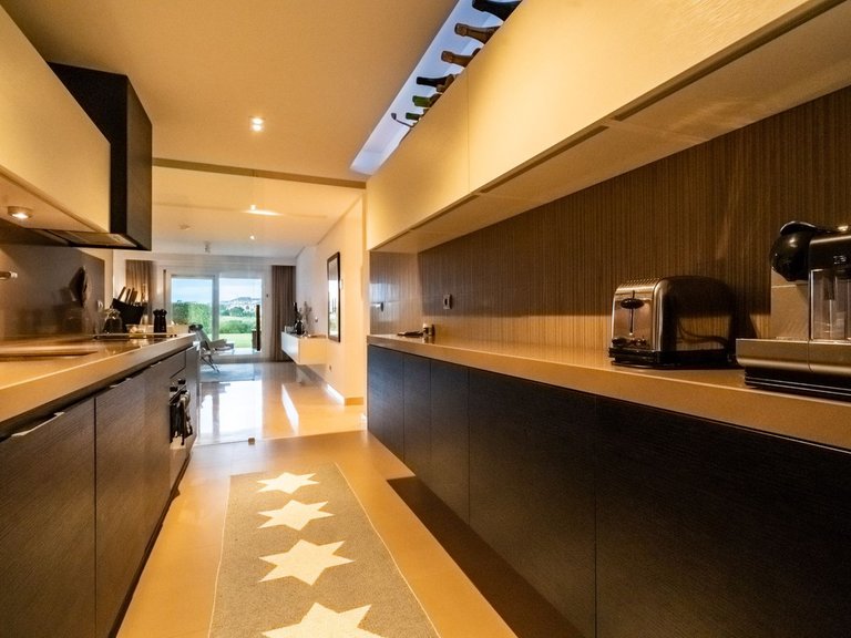 Apartment for Sale in Los Arqueros, Malaga 3