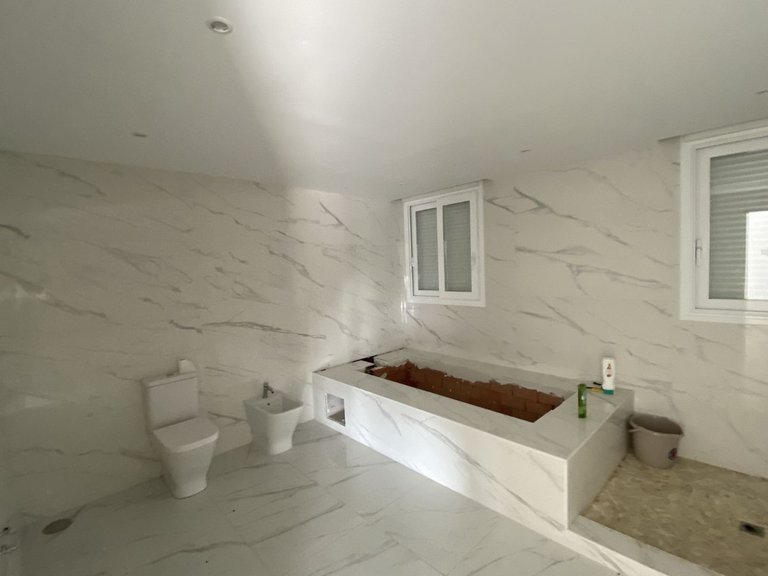 Villa for Sale in El Paraiso, Malaga 22