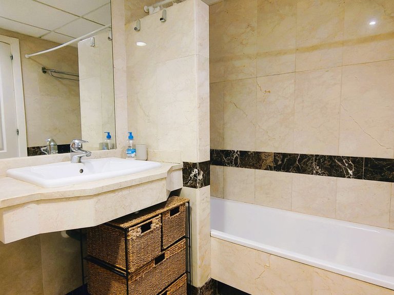 Apartment for Sale in Marbella, Malaga 11