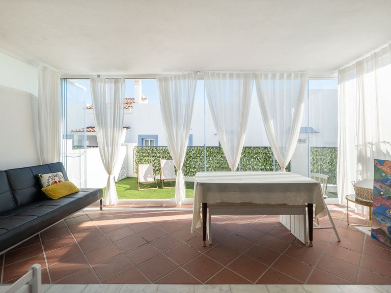 Apartment for Sale in El Paraiso, Malaga 11