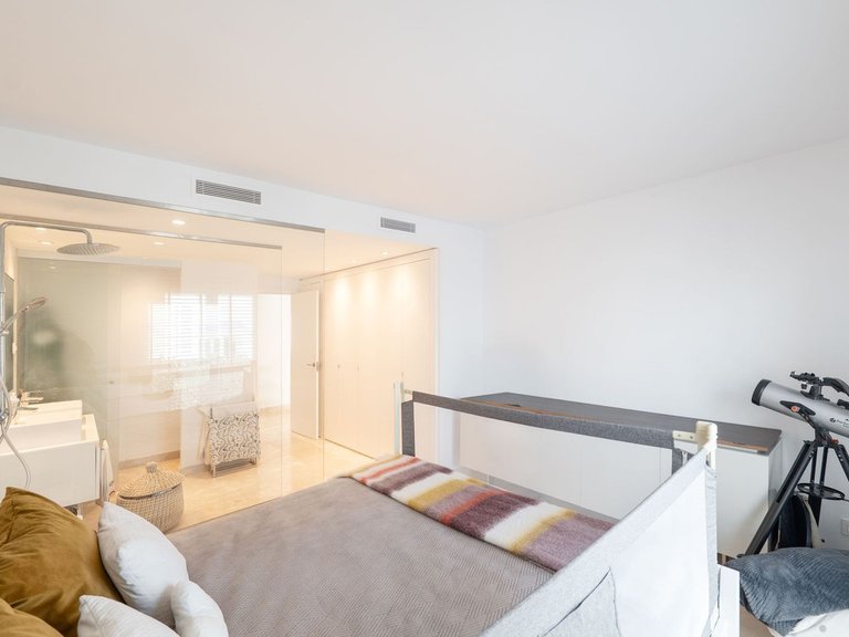 Apartment for Sale in El Paraiso, Malaga 19