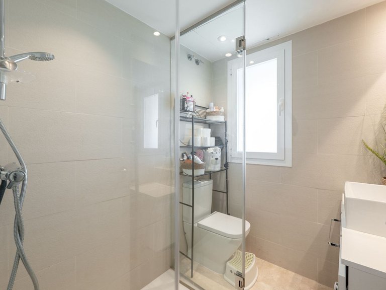 Apartment for Sale in El Paraiso, Malaga 21