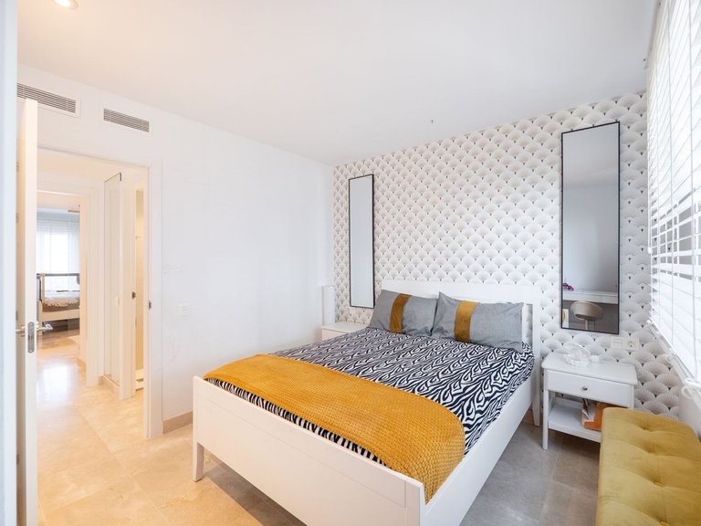 Apartment for Sale in El Paraiso, Malaga 23