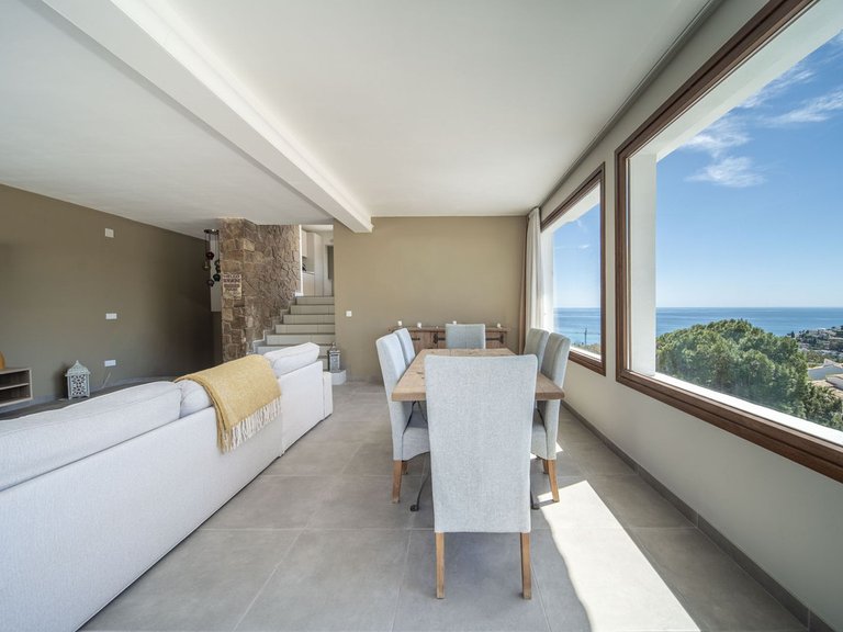 Villa for Sale in Benalmadena, Malaga 10