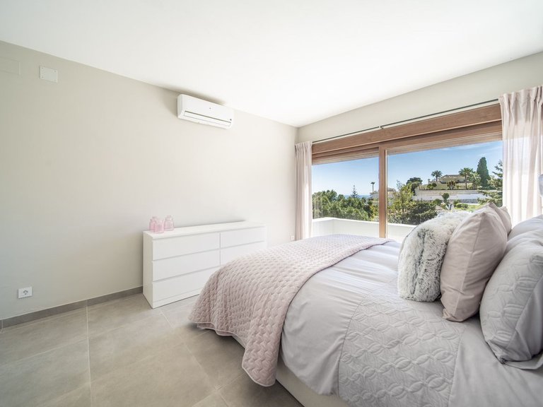 Villa for Sale in Benalmadena, Malaga 14